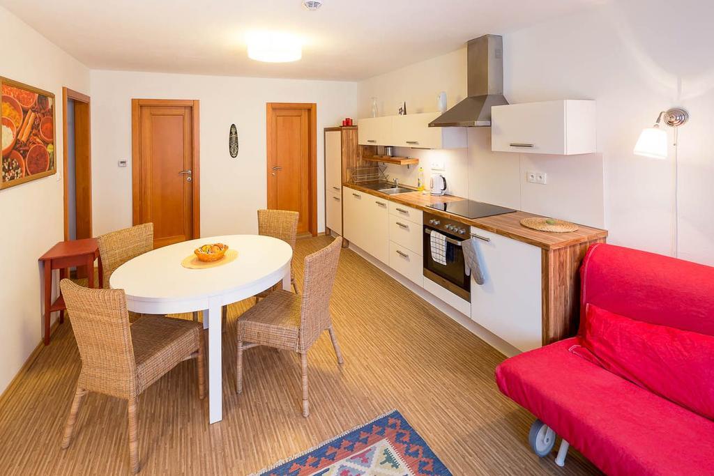 Apartmany Pod Namestim Telč Buitenkant foto