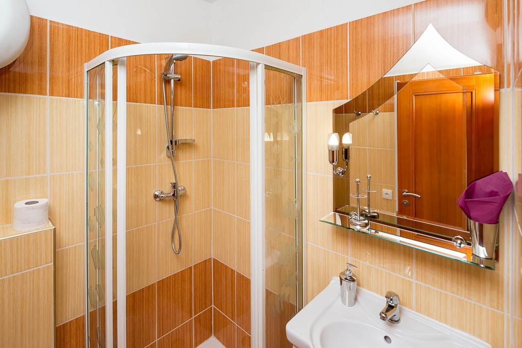 Apartmany Pod Namestim Telč Buitenkant foto