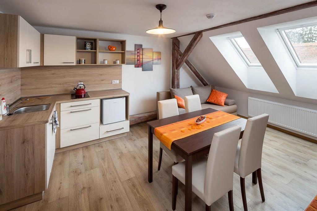 Apartmany Pod Namestim Telč Buitenkant foto