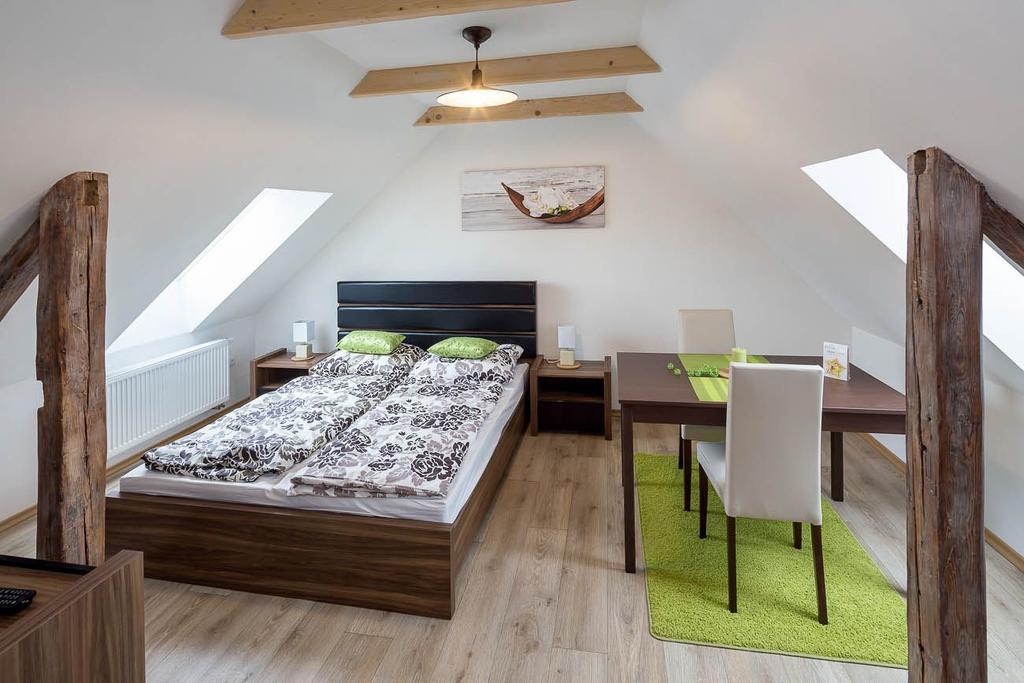 Apartmany Pod Namestim Telč Buitenkant foto